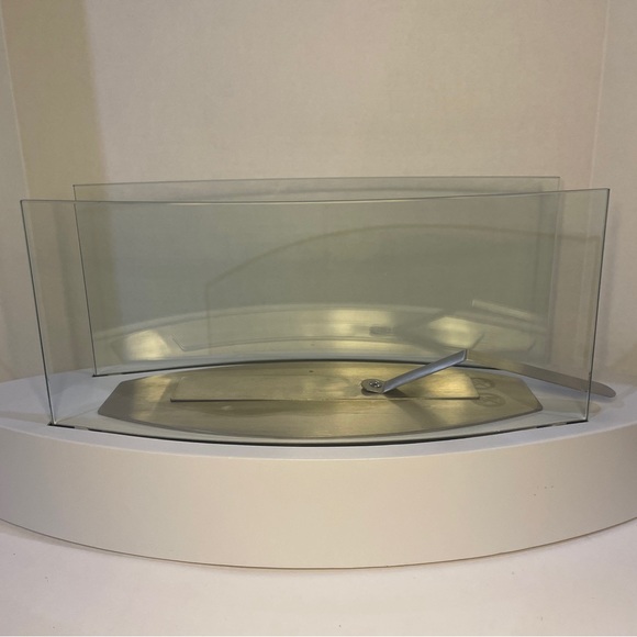 Sharper image Tabletop fireplace. White - Picture 3 of 7